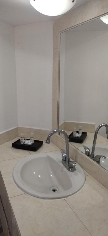 Hotel Casa Blanca Heroica Caborca Buitenkant foto