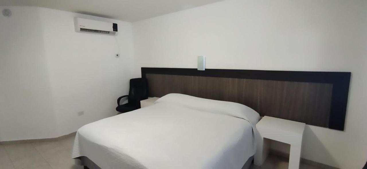 Hotel Casa Blanca Heroica Caborca Buitenkant foto